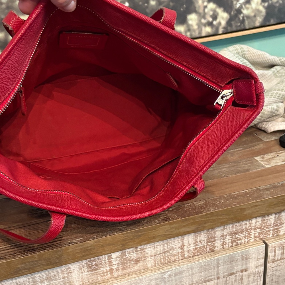 Coach leather Vibrant Red Women's Bag beautiful condition - Picture 5 of 9